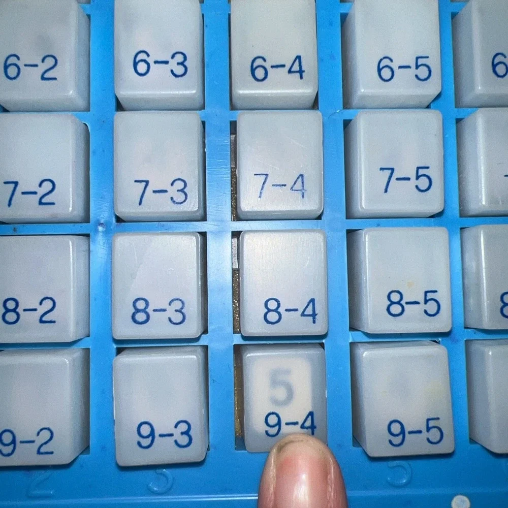 Vintage Press And See Educational Keyboard Math Addition Subtraction